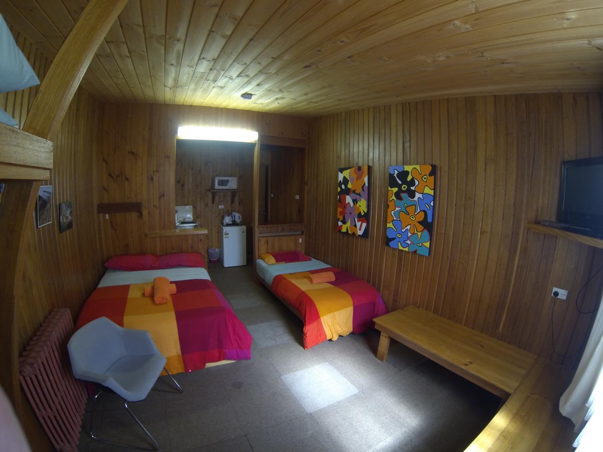 Bunkhouse Motel Кума Екстер'єр фото